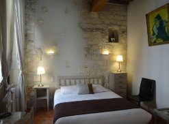 Hotel la Muette *** (Arles)